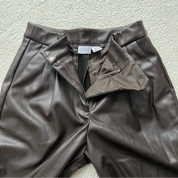 Noa relaxed High Rise Faux Leather Pants - Picture 6 of 10